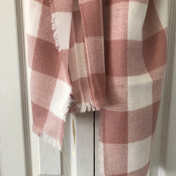 💕 New Scarf - Picture 3 of 4